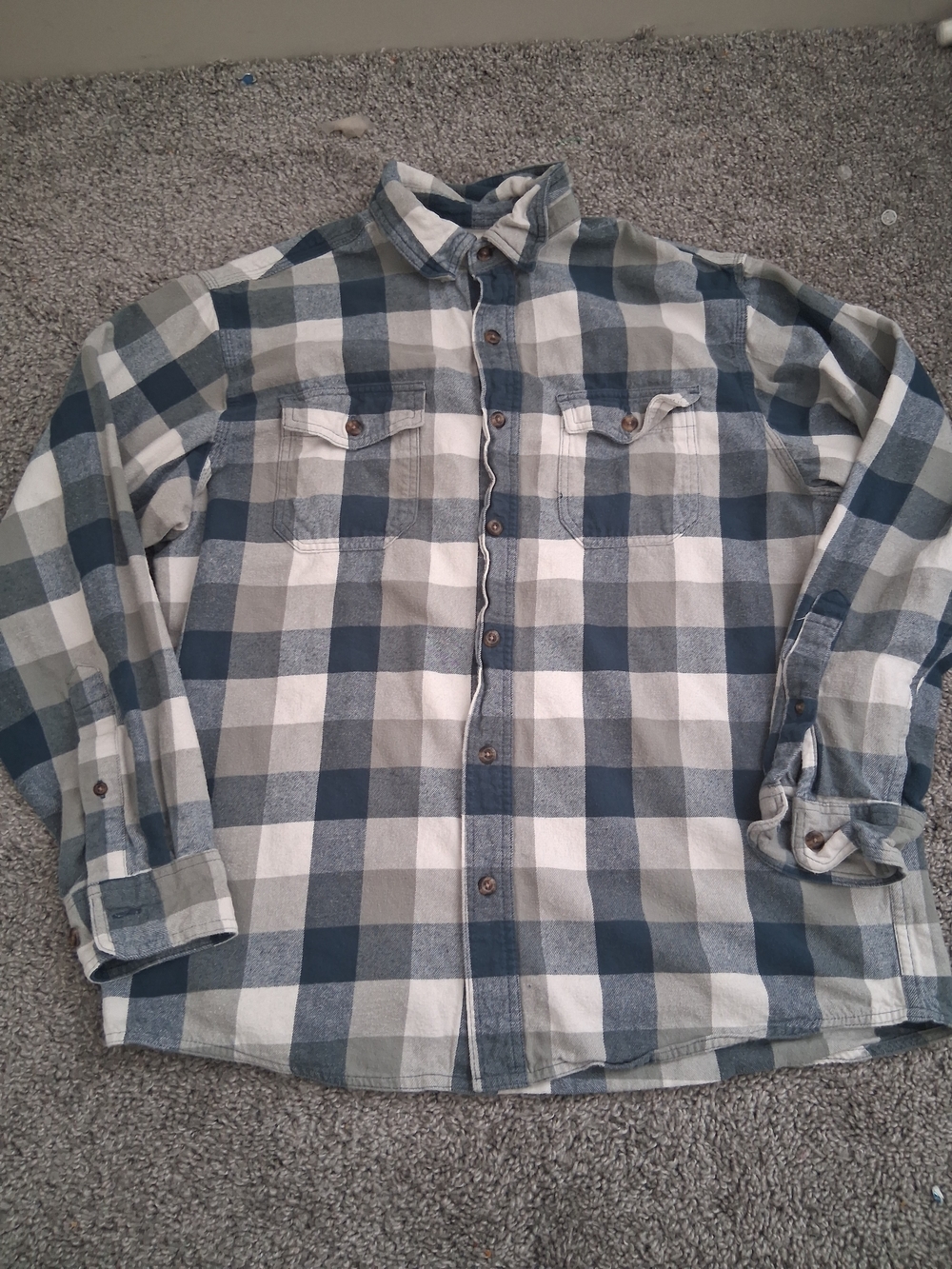 Red Head Men's Blue and White Check Button-Up Shirt Flannel L